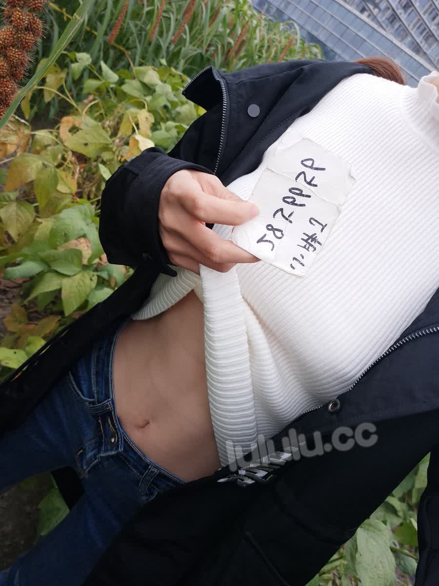 玉米地出露-Loli社