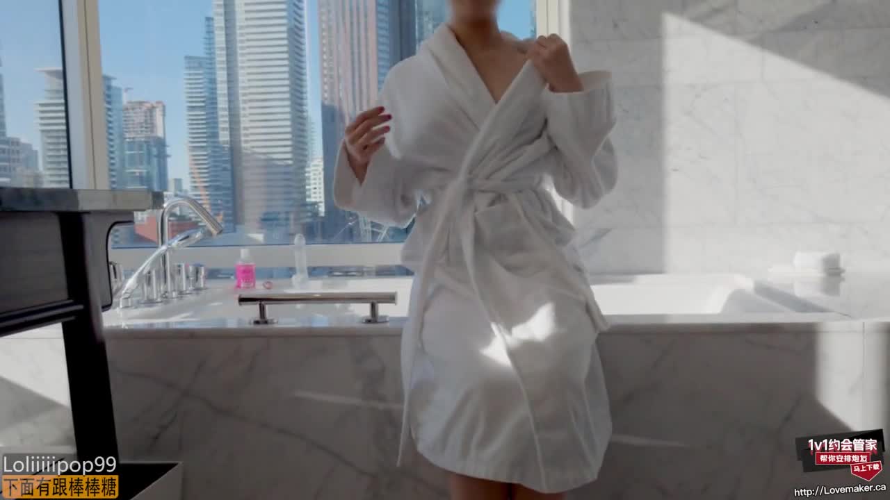 酒店约炮年轻女私教骑操爆射高清原版-Loli社